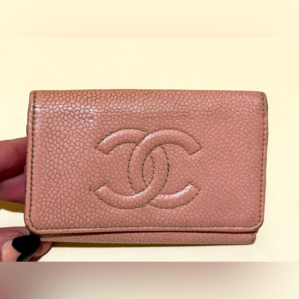 Chanel Pebbled Vintage Caviar Keyholder